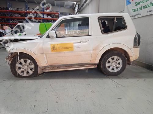 Oliekøler MITSUBISHI PAJERO IV (V8_W, V9_W) 3.2 DI-D 4WD (V98W, V88W) | BP11361178M33 