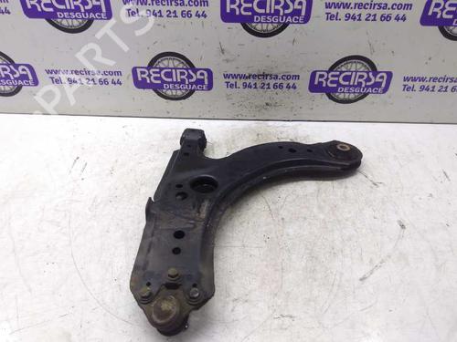 Used Right front suspension arm SKODA OCTAVIA I (1U2) [1996-2010]  9471821