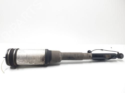 Used Right rear shock absorber MERCEDES-BENZ S-CLASS (W220, V220) S 320 CDI (220.025, 220.125) (204 hp) 30998265