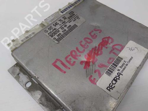 Engine control unit (ECU) MERCEDES-BENZ E-CLASS (W210) E 300 D (210.020) | BP9467000M57 