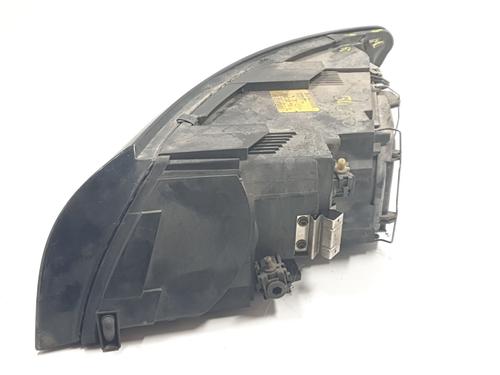 Right headlight VOLVO S40 II (544) 2.0 D | BP29944429C29