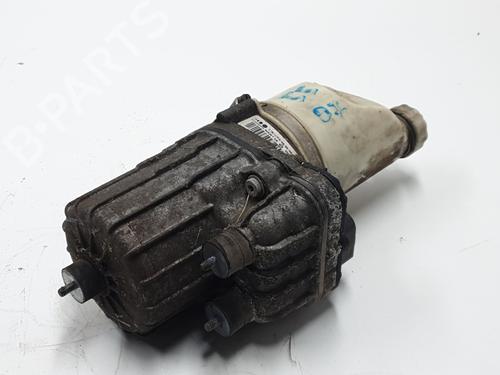 Used Steering pump OPEL ZAFIRA / ZAFIRA FAMILY B (A05) 1.9 CDTI (M75) (120 hp) 31590598