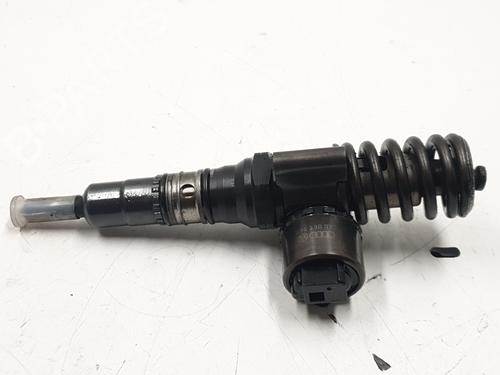 Used Injector Injector AUDI A3 (8P1) 2.0 TDI 16V (140 hp) 33048788 33048788