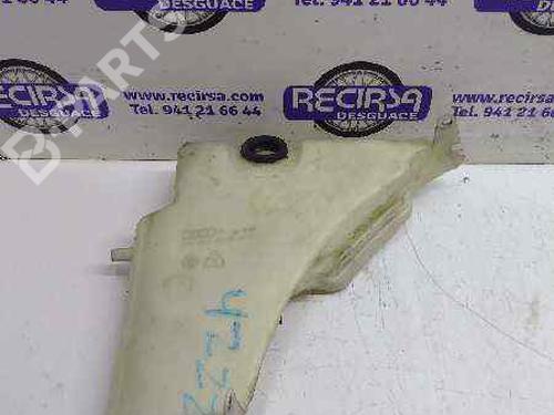 Used Windscreen washer tank Windscreen washer tank AUDI A4 B8 (8K2) 2.0 TDI (143 hp) 9480899 9480899