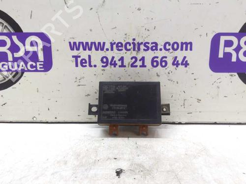 Used Control unit VW TRANSPORTER T4 Platform/Chassis (70E, 70L, 70M, 7DE, 7DL, 7D 1.9 TD (68 hp) 9472335