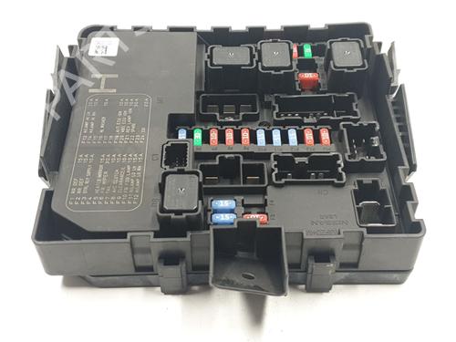 Used Fuse box NISSAN NAVARA NP300 (D40) 2.5 dCi 4WD (D40TT, D40T, D40M, D40BB) (190 hp) 31966605