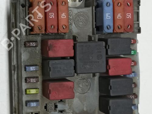 Fuse box ALFA ROMEO GT (937_) 1.9 JTD (937CXN1B) | BP9472987E1 