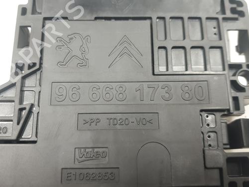 Fuse box CITROËN C4 II (NC_) 1.6 BlueHDi 100 | BP37758846E1 - Image 7