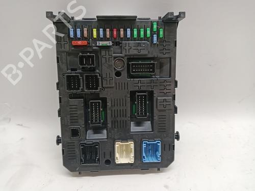 Used Fuse box Fuse box CITROËN C5 III Break (RW_) [2008-2017] 34372897 34372897