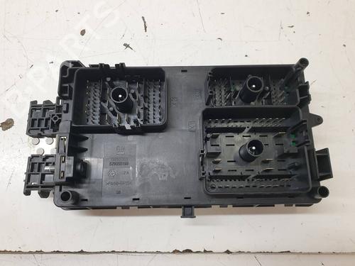 Used Fuse box OPEL INSIGNIA A (G09) [2008-2017]  20322414