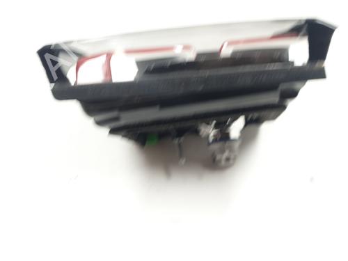 Right tailgate light LAND ROVER DISCOVERY SPORT (L550) 2.0 D | BP35954055C80 - Image 3