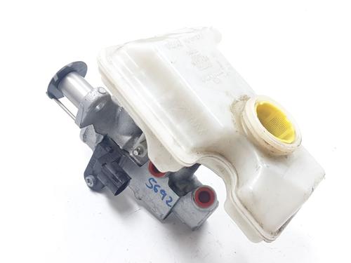 Hovedbremsecylinder Hovedbremsecylinder VW GOLF VII (5G1, BQ1, BE1, BE2) 1.6 TDI (115 hp) 39589269 39589269