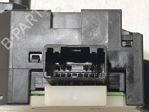 Switch NISSAN JUKE (F15) 1.6 | BP13665932I30