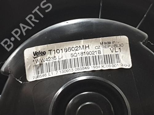 Heater blower motor VW GOLF VII (5G1, BQ1, BE1, BE2)  | BP28025621M62 
