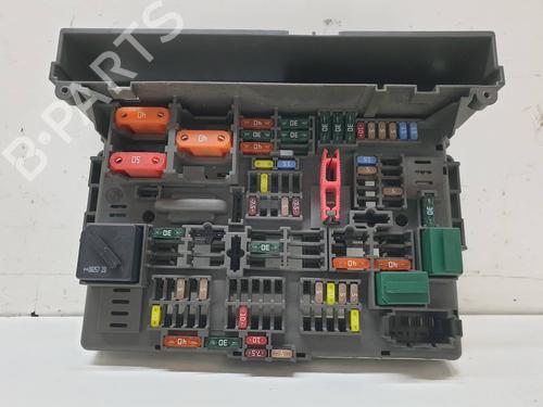 Used Fuse box BMW 1 (E87) 118 d (143 hp) 13917260