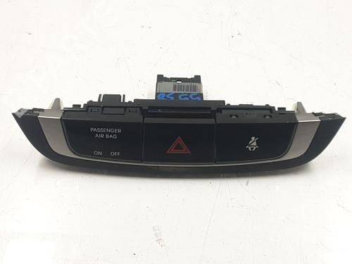 Used Switch Switch HYUNDAI ix35 (LM, EL, ELH) 1.7 CRDi (116 hp) 33285773 33285773