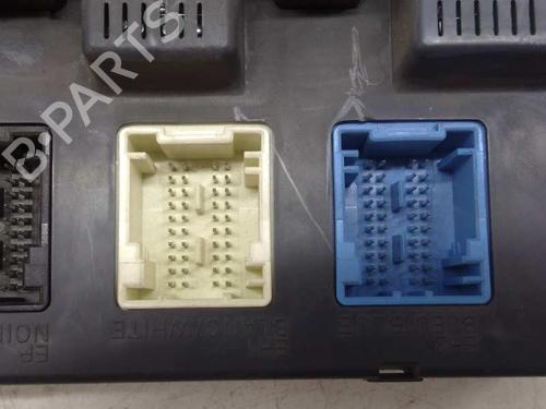 Fuse box PEUGEOT 807 (EB_) 2.0 HDi | BP9461327E1 
