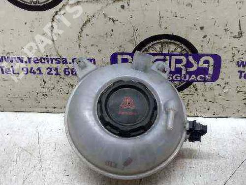 expansion-tank-seat-leon-5f1-14-tsi-5q0121407f-2012-2013-2014-2015-2016-2017-2018-2019-2020-2021-9529370 main image