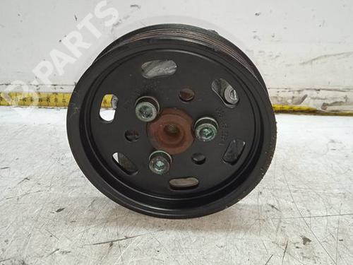 Used Steering pump Steering pump VW NEW BEETLE (9C1, 1C1) 2.0 (115 hp) 9806420 9806420