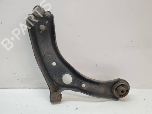 Used Left front suspension arm HYUNDAI TUCSON (TL, TLE) [2015-2023]  18708745