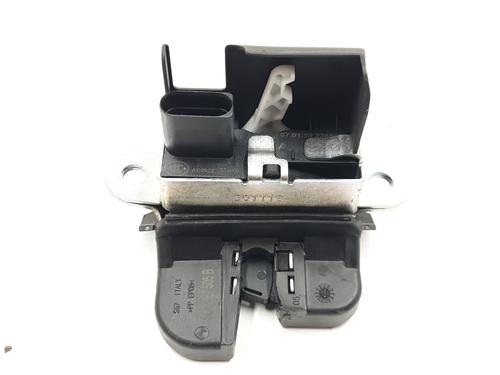 tailgate-lock-vw-golf-vii-5g1-bq1-be1-be2-2012-2013-2014-2015-2016-2017-2018-2019-2020-2021-39549436 main image