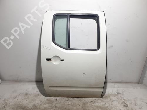 Dør højre bagtil NISSAN NAVARA NP300 (D40) 2.5 dCi 4WD (D40TT, D40T, D40M, D40BB) (190 hp) 31965956