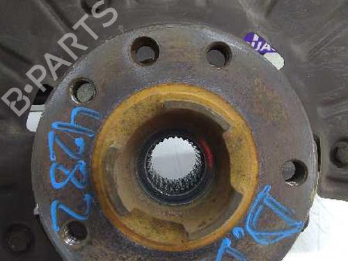 Right front steering knuckle VW TOUAREG (7LA, 7L6, 7L7) 3.0 V6 TDI | BP9481257M26 