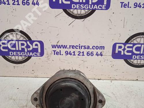 Used Engine mount Engine mount BMW 1 (E81) 118 d (143 hp) 9483129 9483129