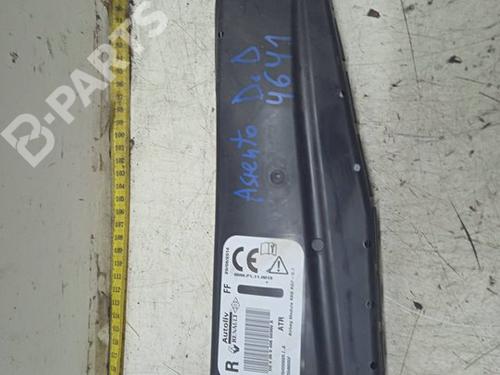 Used Right door airbag Right door airbag RENAULT CLIO IV Grandtour (KH_) 0.9 TCe 90 (90 hp) 10376904 10376904