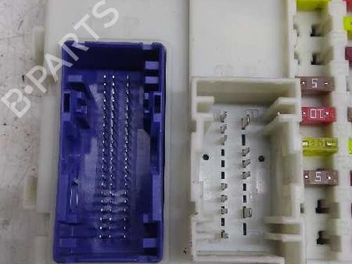 Fuse box FORD FOCUS III | BP9462249E1