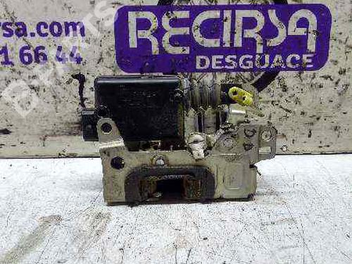 front-right-lock-dacia-sandero-15-dci-8200735224-2008-9479088 main image