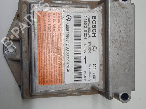 Used ECU airbags MERCEDES-BENZ VITO / MIXTO Van (W639) [2003-2025]  12524722