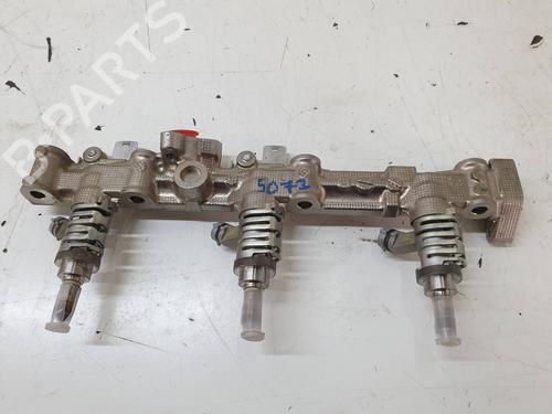 Used Injection rail LEXUS GS (_S19_) 450h (GRS191_, GWS191_) (296 hp) 18854723