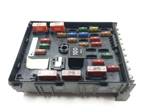 Fuse box VW PASSAT B6 (3C2) 2.0 TDI | BP38705254E1 - Image 3