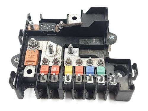 Used Fuse box Fuse box 36996855 36996855