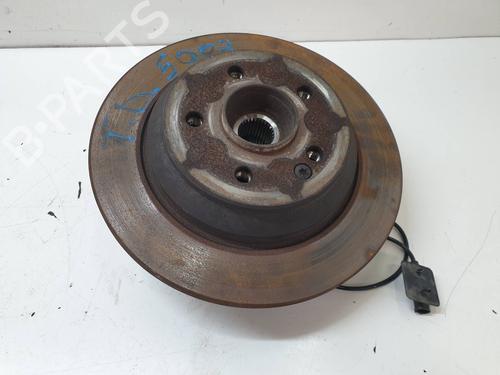 Used Right rear steering knuckle MERCEDES-BENZ VITO Tourer (W447) [2014-2025]  16884871