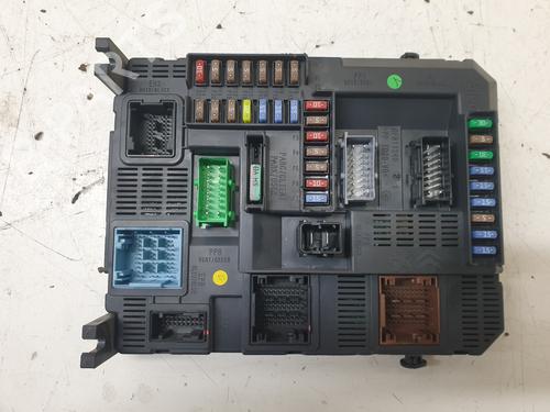 Used Fuse box PEUGEOT 208 I (CA_, CC_) [2012-2020]  23857336