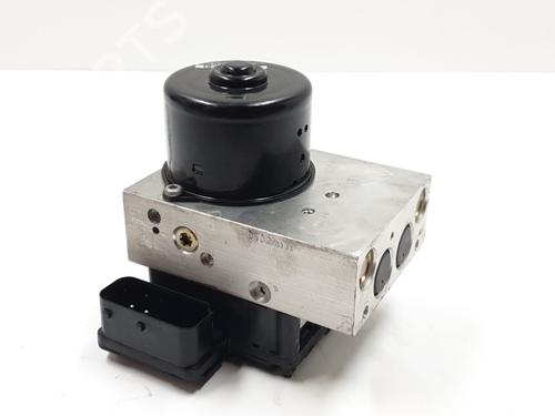 Used ABS pump BMW 3 (E46) 320 d (136 hp) 26718505