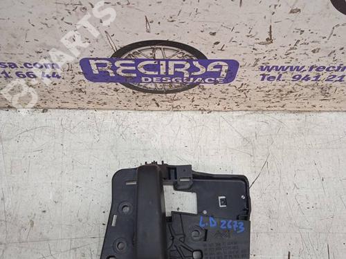 front-right-interior-door-handle-peugeot-partner-box-bodympv-16-hdi-9682100677-2008-9461617 main image