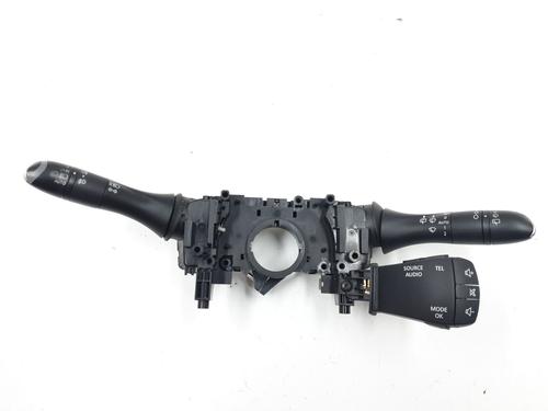 switch-renault-talisman-grandtour-kp_-2016-2017-2018-2019-2020-2021-2022-36040906 main image