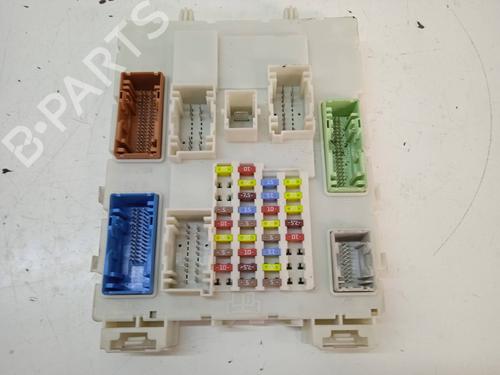 Used Fuse box FORD FOCUS III [2010-2020]  13940620