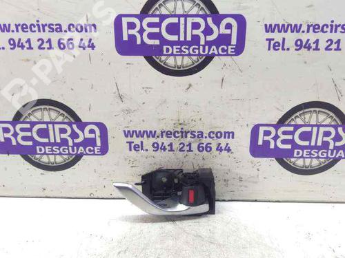 front-right-interior-door-handle-mazda-cx-3-dk-20-skyactiv-g-dk5w-dk6w-d10e58330a-2015-9960694 main image