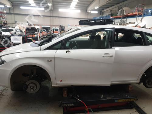 Forlygtekontakt SEAT LEON (1P1) 1.6 TDI | BP32358218I24