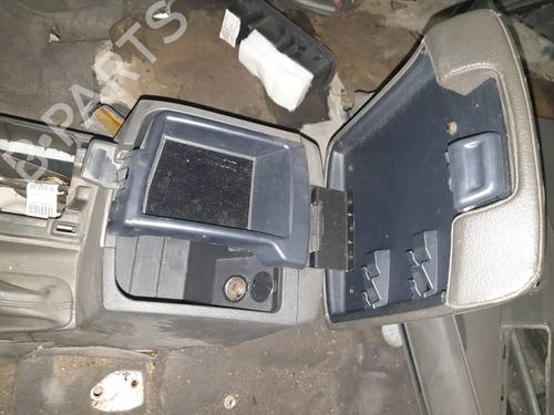Armrest / Center console NISSAN PATHFINDER III (R51) 2.5 dCi | BP15523976I20 