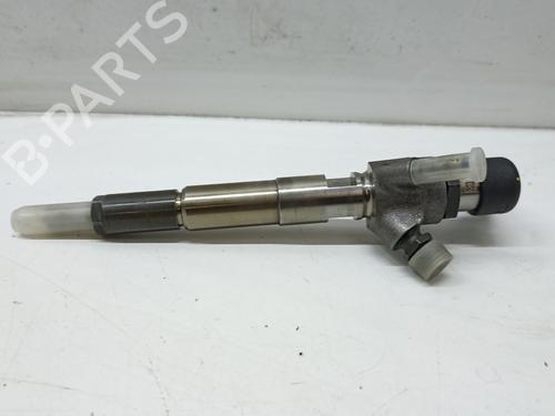 Used Injector NISSAN JUKE (F15) 1.6 (117 hp) 28184527