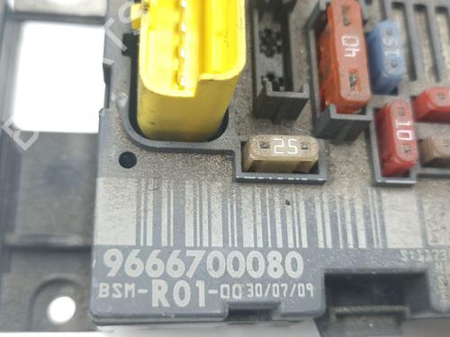 Fuse box CITROËN C4 Picasso I MPV (UD_) 1.6 HDi | BP28813361E1