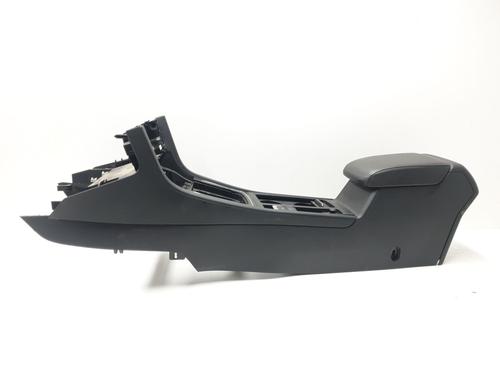 Used Armrest / Center console VW GOLF VII (5G1, BQ1, BE1, BE2) 1.6 TDI 4motion (110 hp) 32471002