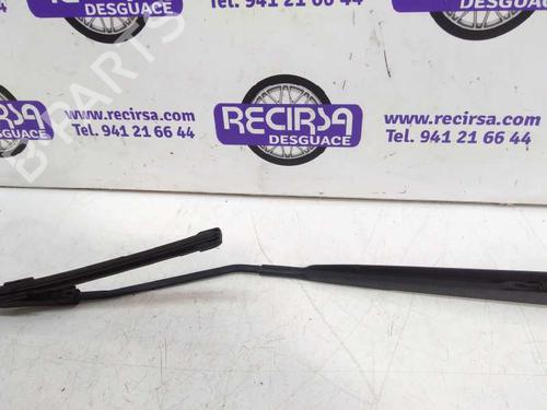 Front windshield wiper arm RENAULT MEGANE III Hatchback (BZ0/1_, B3_)  | BP9465107C143 