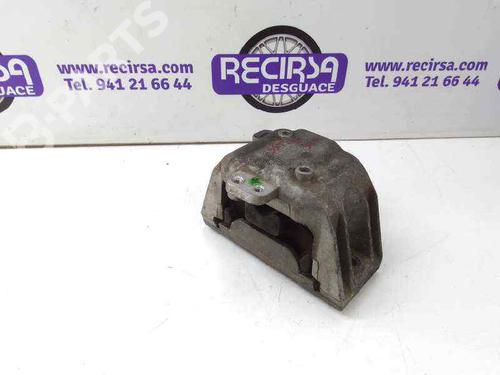 Used Engine mount Engine mount VW GOLF IV (1J1) 1.9 TDI (150 hp) 9493267 9493267
