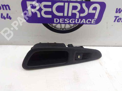Used Right rear window switch PEUGEOT 308 I (4A_, 4C_) [2007-2016]  9467439